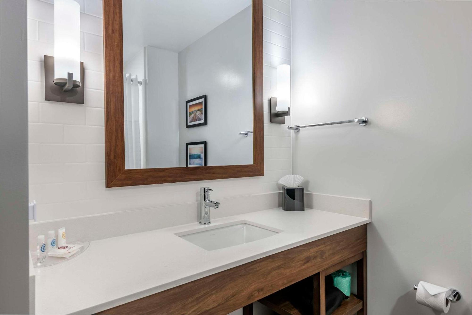 Comfort Suites Stuart-Hutchinson Island Exteriér fotografie